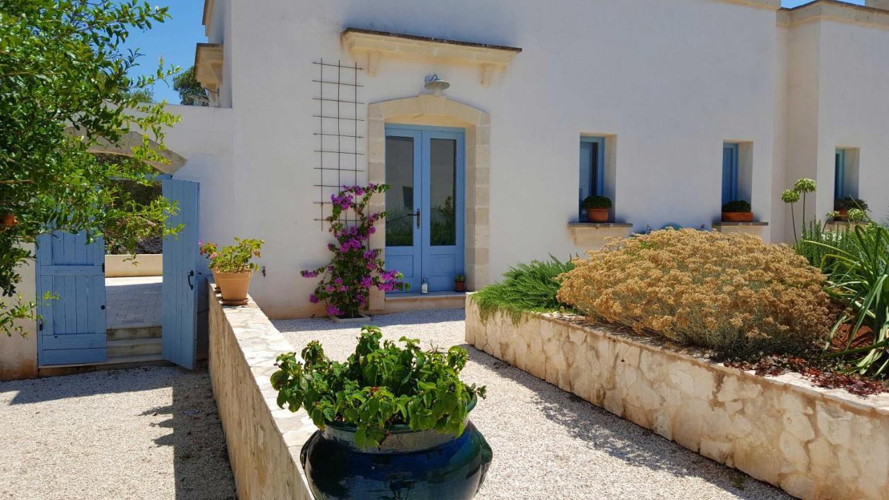 The Proud Garden Bed & Breakfast กาโรวิญโญ ภายนอก รูปภาพ